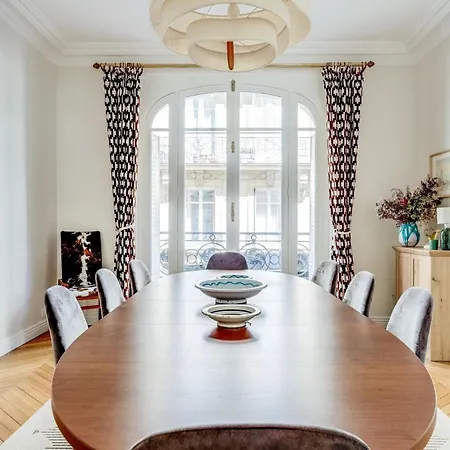 The Ivory - Refined & Family-friendly - By Mon Petit Fare * Parijs